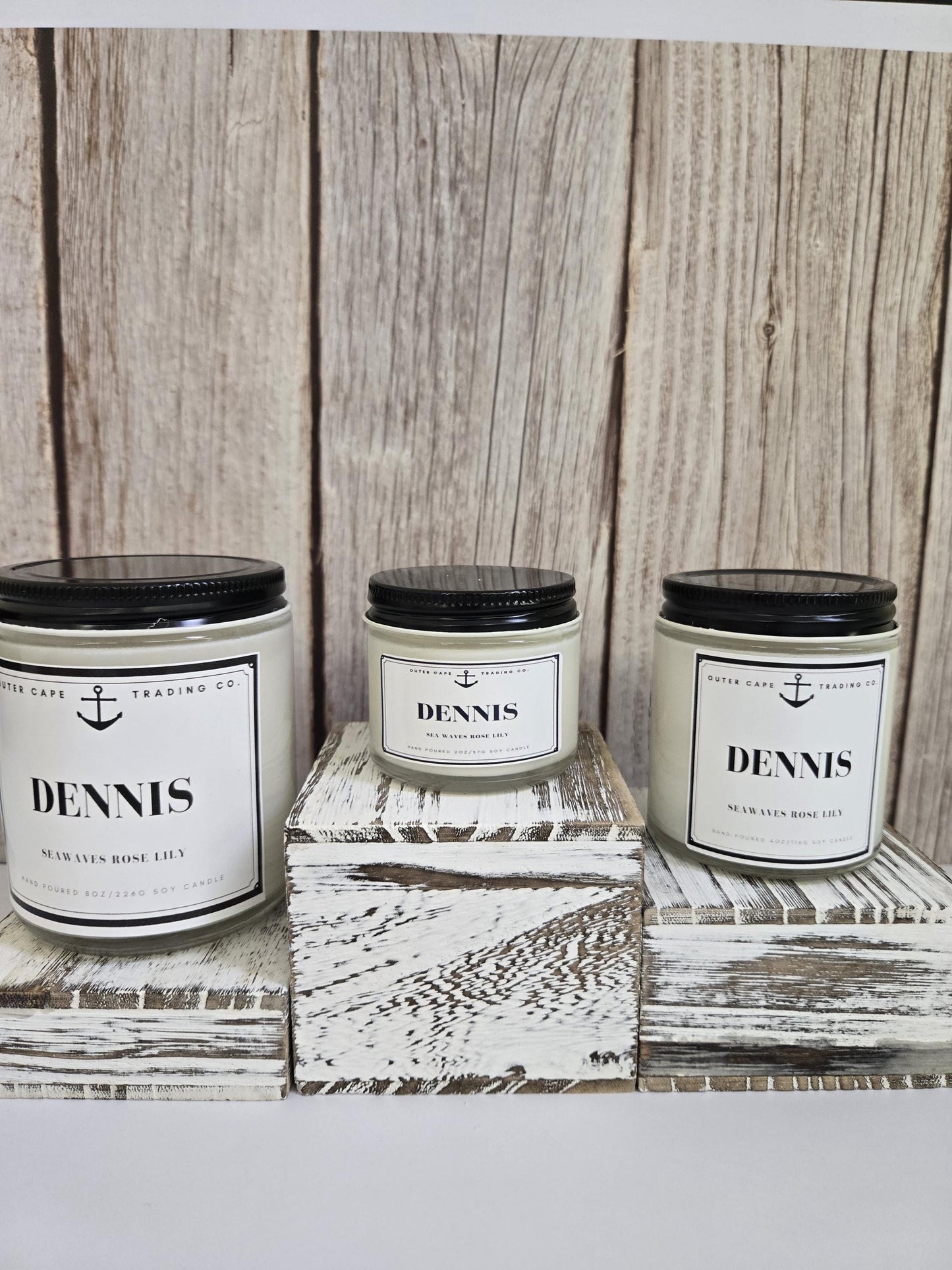 Dennis Soy Wax Candle: Sea Wave, Rose & Lily Scent