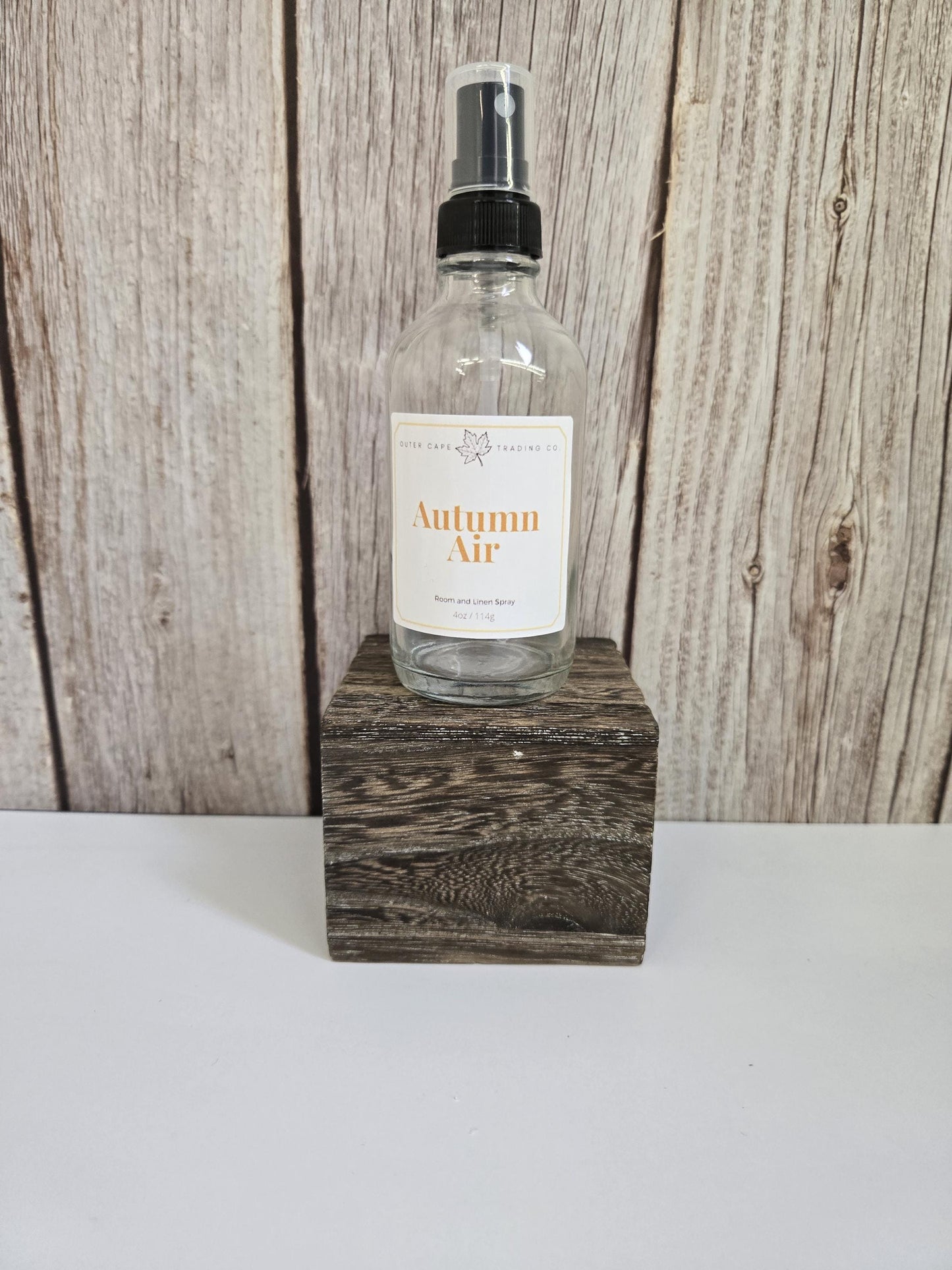Autumn Air Room and Linen Spray: Spiced Cinnamon, Apple, Pecan