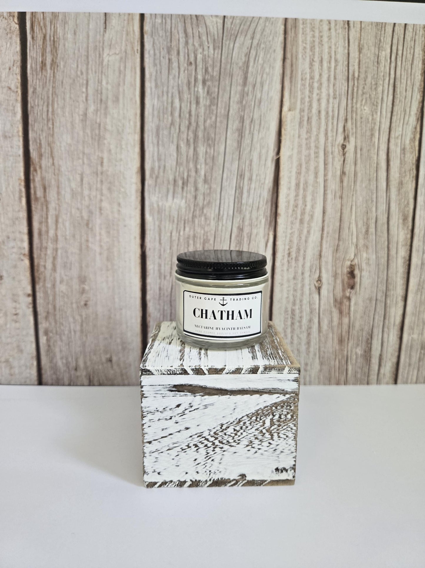 Chatham Cape Cod Soy Candle: Crackling Wooden Wick, Coastal Scent