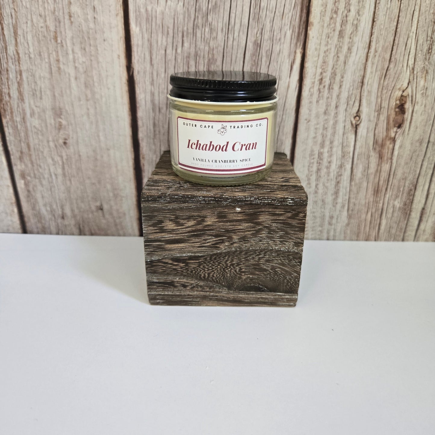 Ichabod Cranberry Soy Candle: Crackling Wooden Wick, Fall Scent