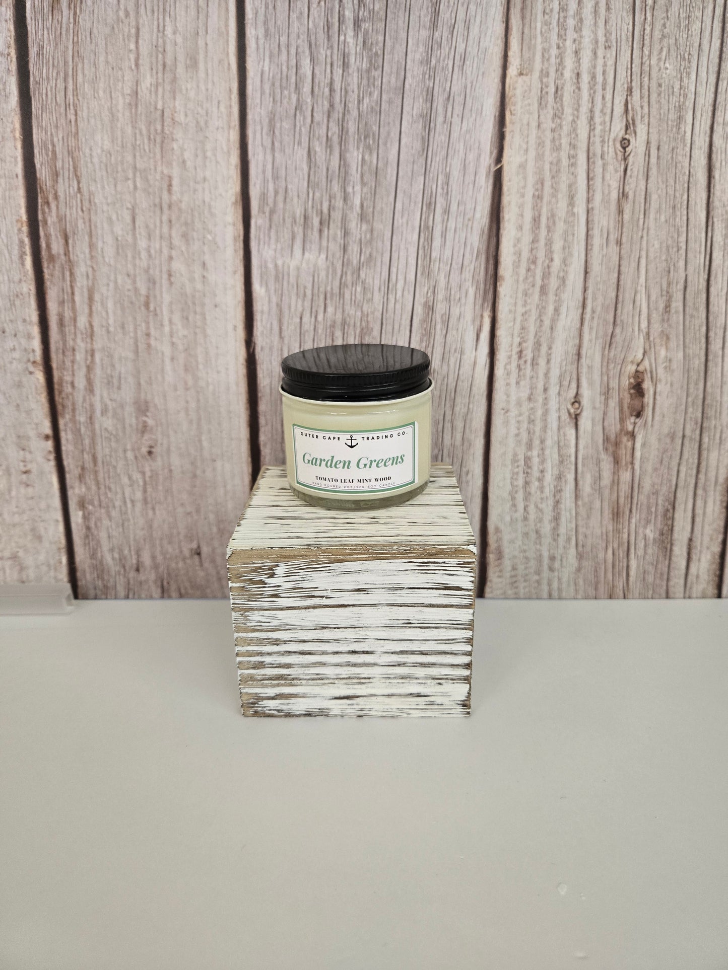 Garden Greens Soy Wax Candle: Tomato Leaf Mint Wood