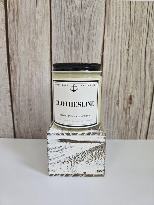 Clothesline Soy Wax Candle: Crackling Wooden Wick, Cotton Linen Scent