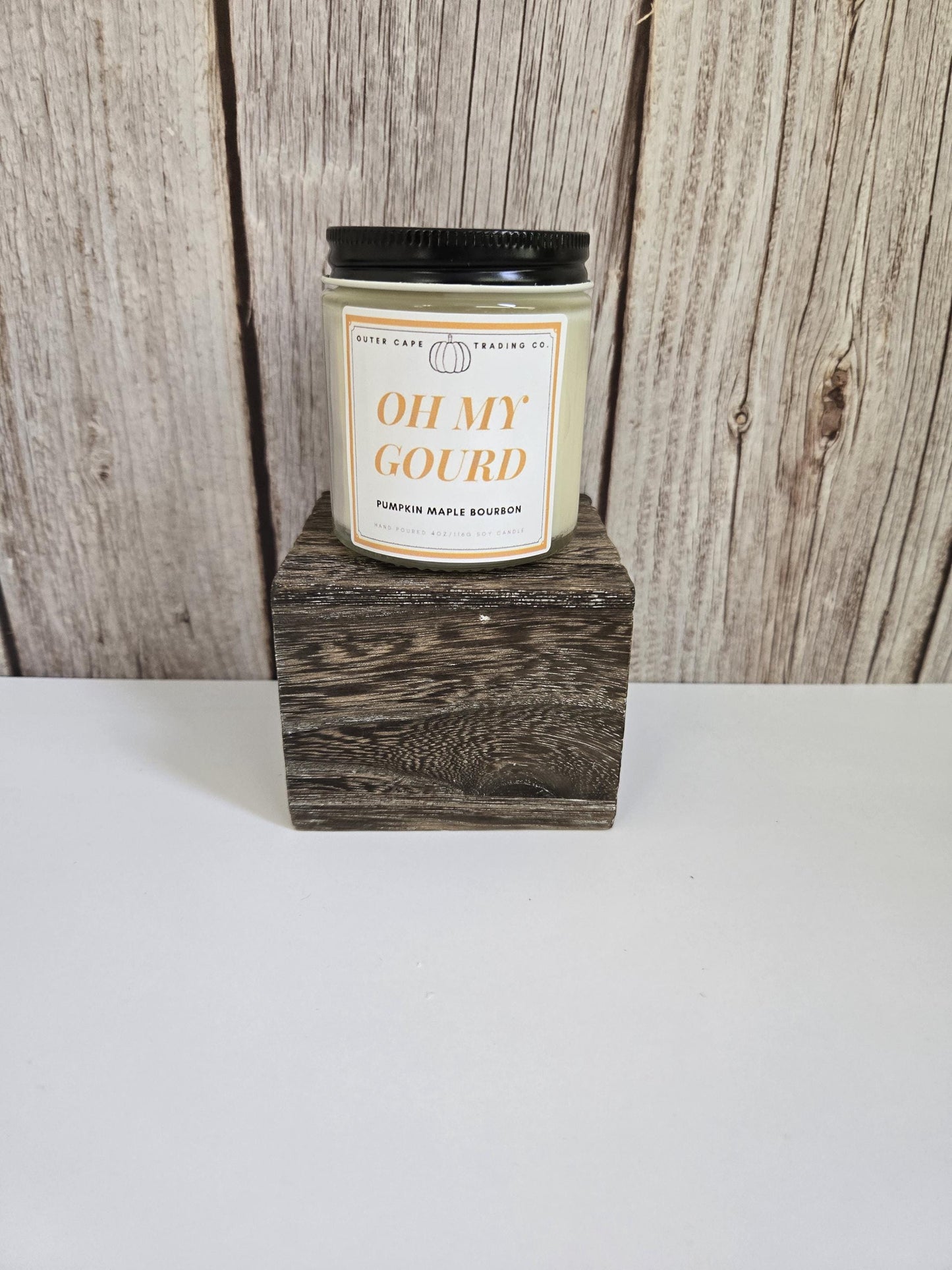 Oh My Gourd Soy Candle: Crackling Wooden Wick, Pumpkin Bourbon Scent