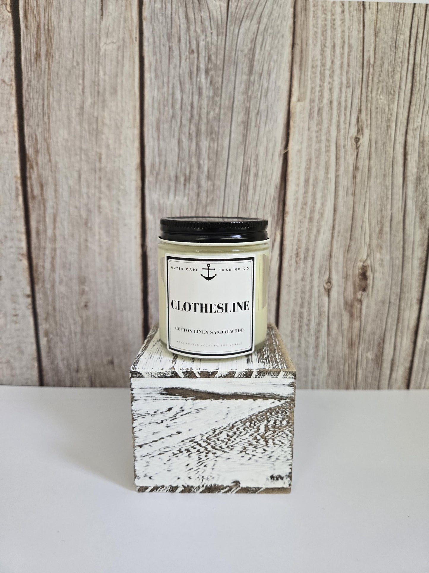 Clothesline Soy Wax Candle: Crackling Wooden Wick, Cotton Linen Scent