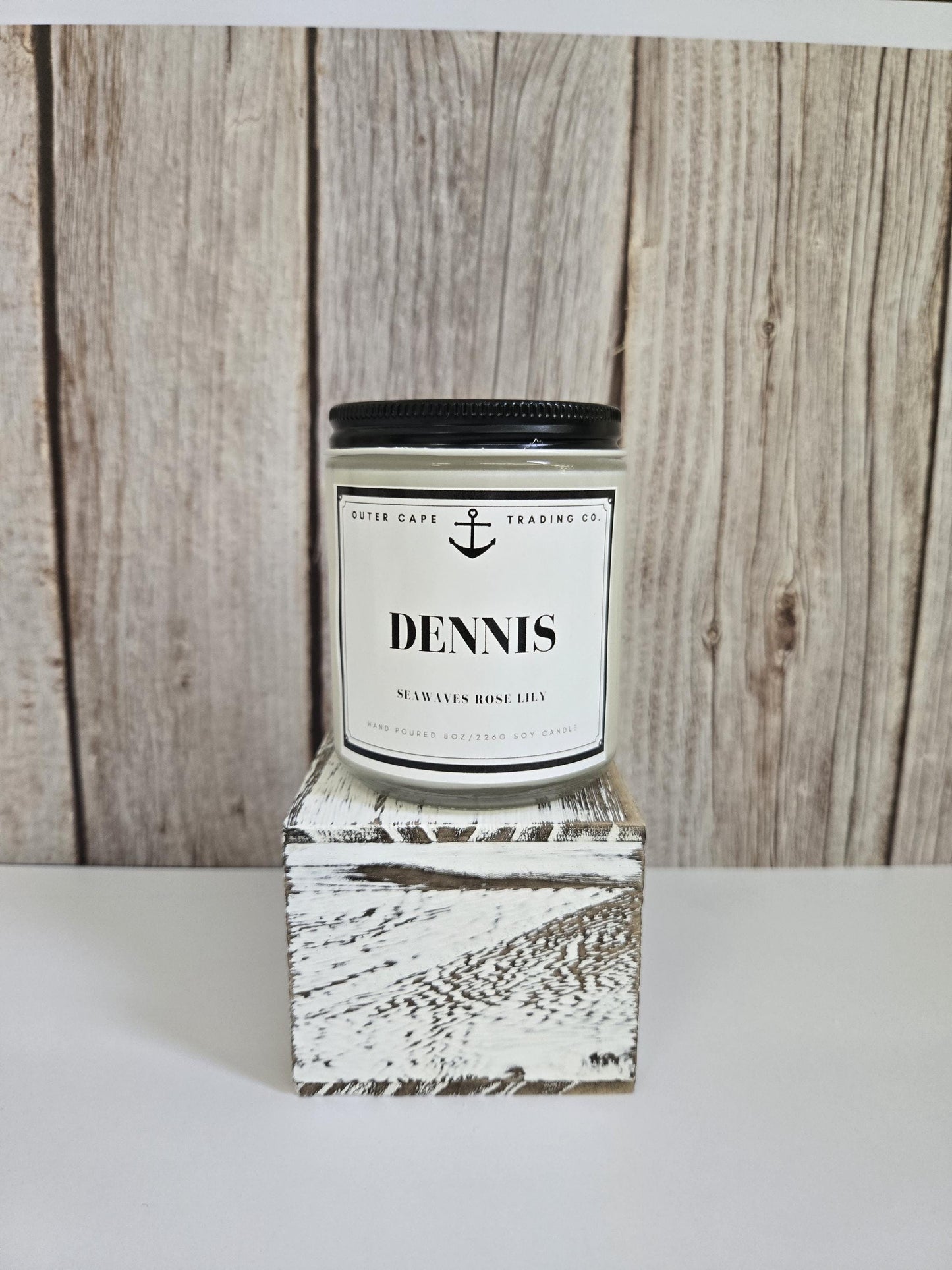 Dennis Soy Wax Candle: Sea Wave, Rose & Lily Scent