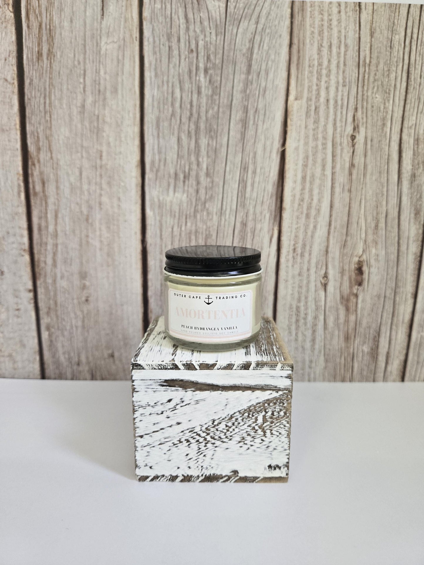 Amortentia Soy Wax Candle: Crackling Wooden Wick, Peach & Hydrangea