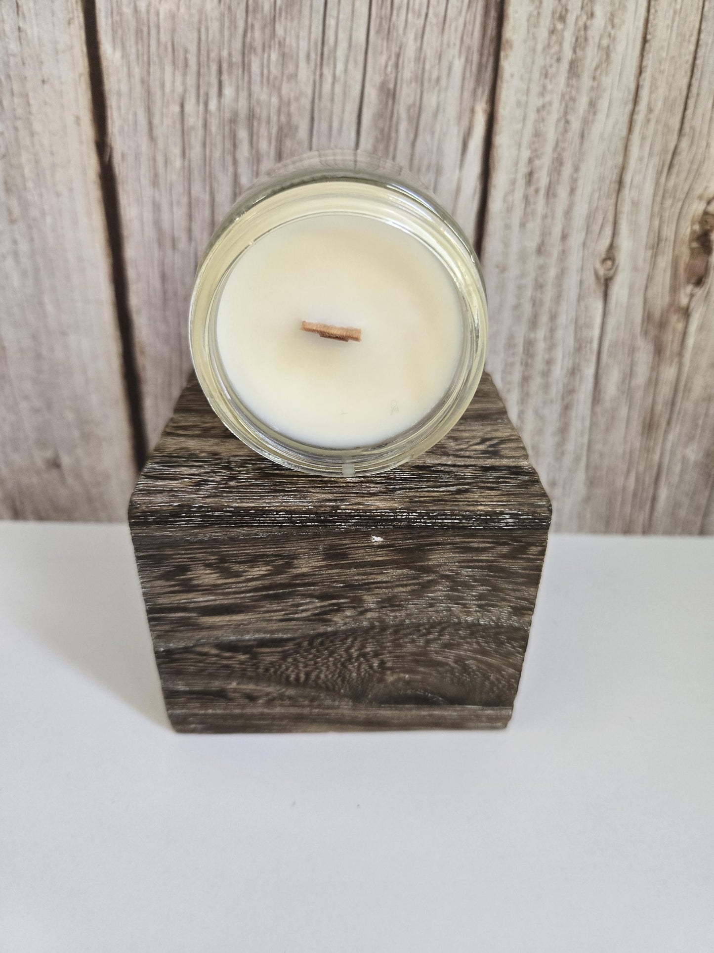Amortentia Soy Wax Candle: Crackling Wooden Wick, Peach & Hydrangea