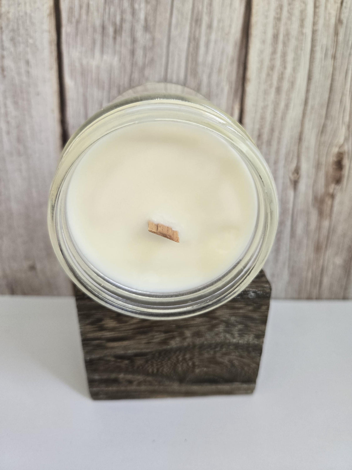The Orchard Candle: Macintosh Apple Scented Soy Wax, Crackling Wooden Wick