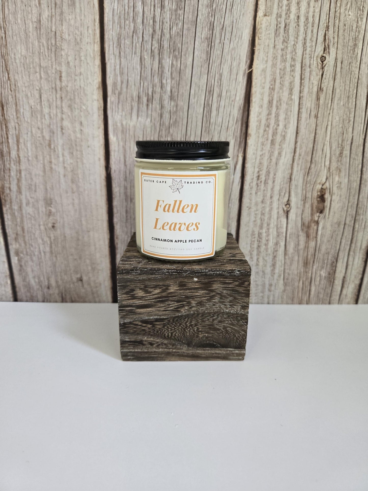 Fallen Leaves Soy Candle: Crackling Wooden Wick, Autumn Scent