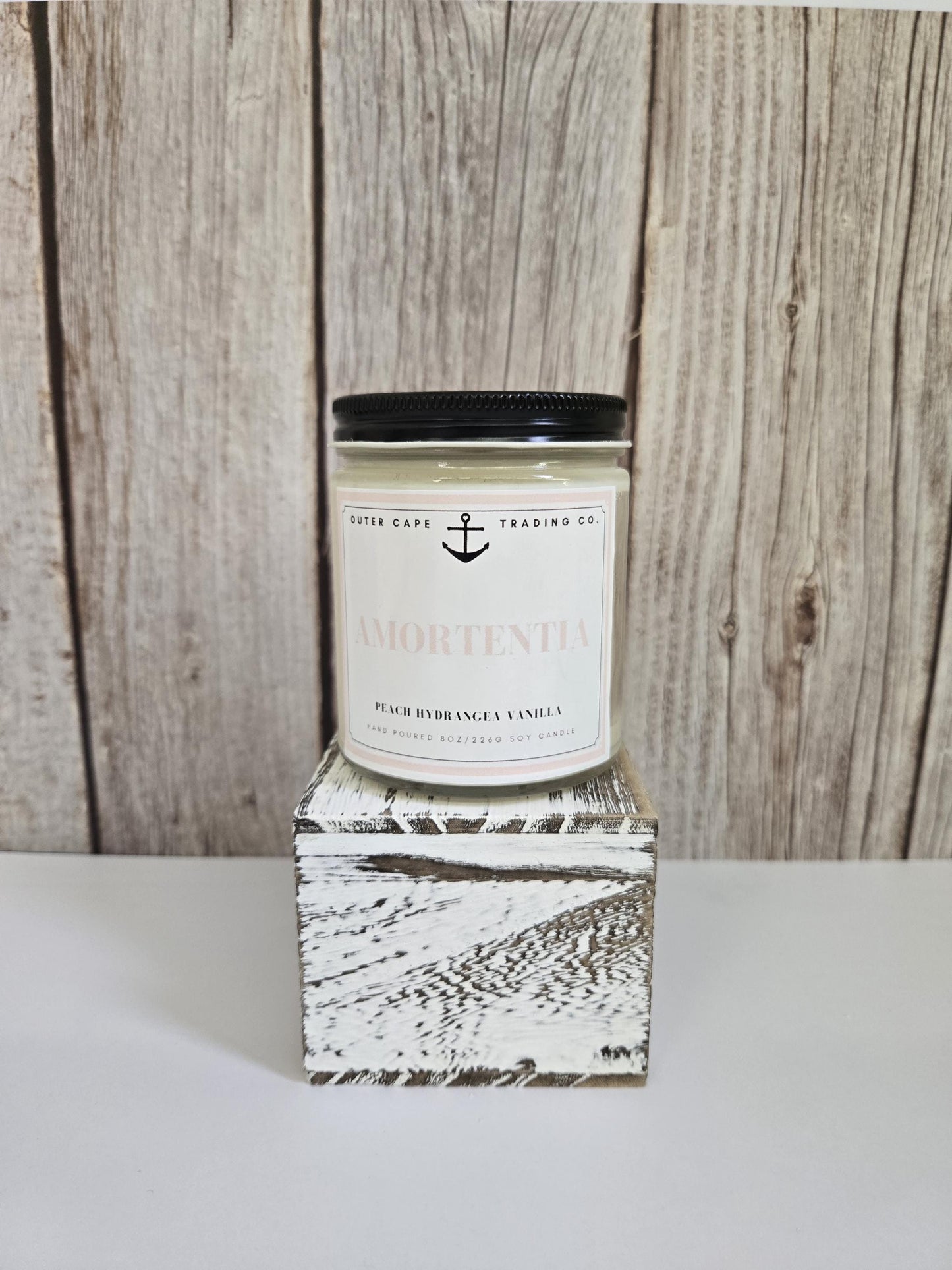 Amortentia Soy Wax Candle: Crackling Wooden Wick, Peach & Hydrangea