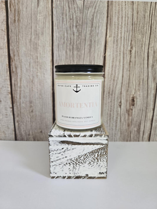 Amortentia Soy Wax Candle: Crackling Wooden Wick, Peach & Hydrangea