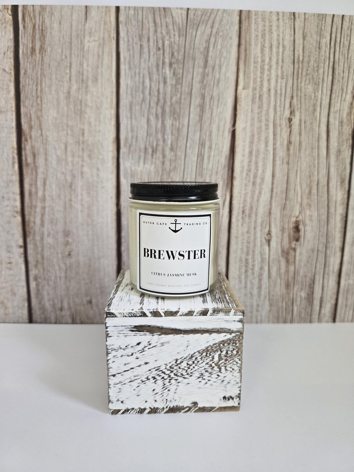 Brewster Cape Cod Soy Candle: Citrus, Jasmine & Musk - Crackling Wooden Wick