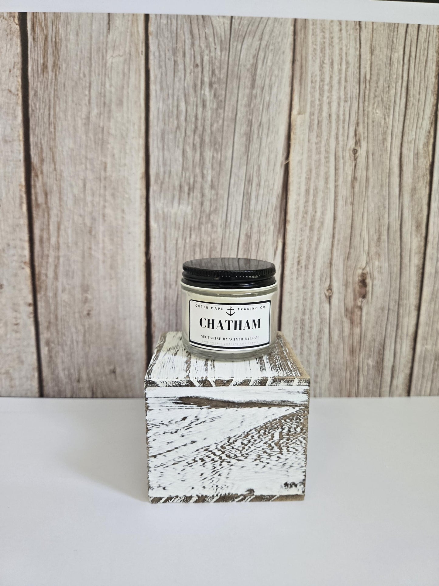 Chatham Cape Cod Soy Candle: Crackling Wooden Wick, Coastal Scent