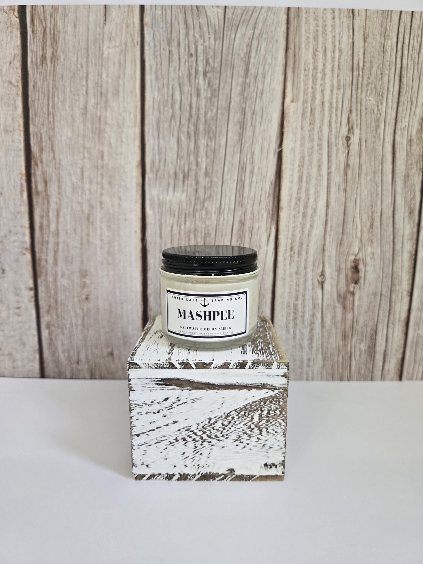 Mashpee Cape Cod Candle: Soy Wax with Crackling Wooden Wick