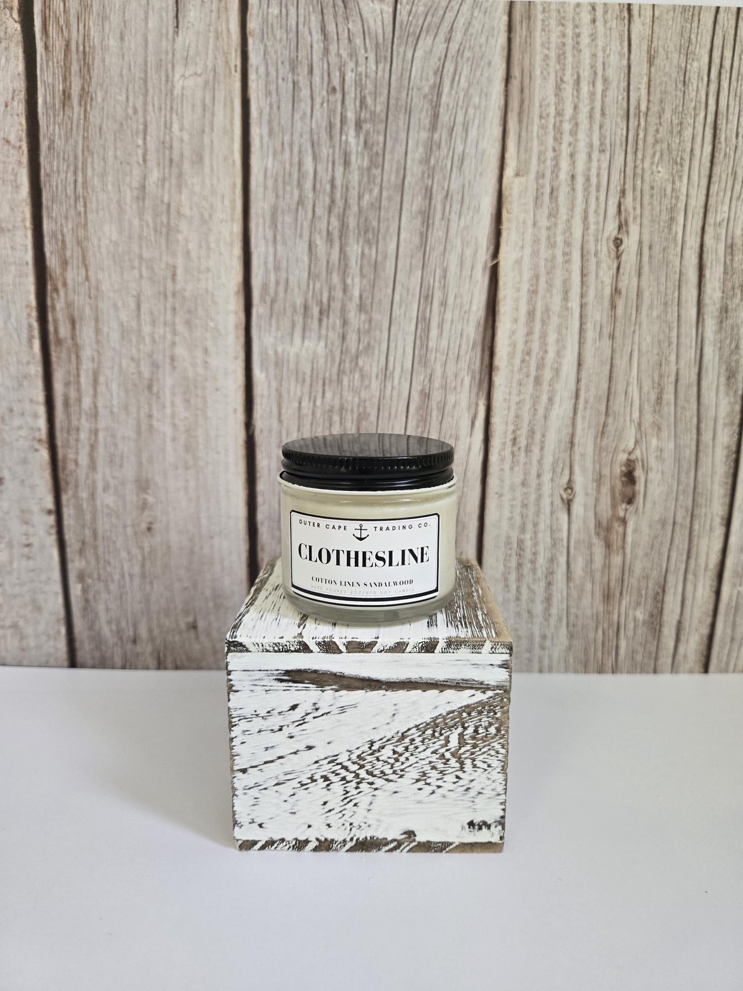 Clothesline Soy Wax Candle: Crackling Wooden Wick, Cotton Linen Scent