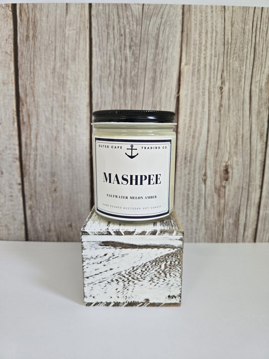 Mashpee Cape Cod Candle: Soy Wax with Crackling Wooden Wick