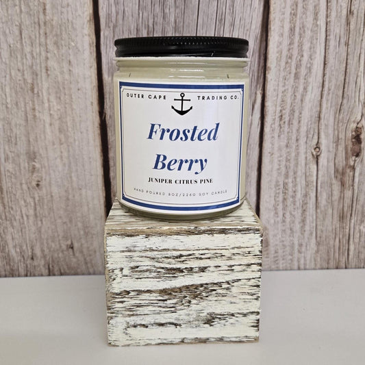 Frosted Berry Soy Candle: Crackling Wooden Wick, Autumn Scent
