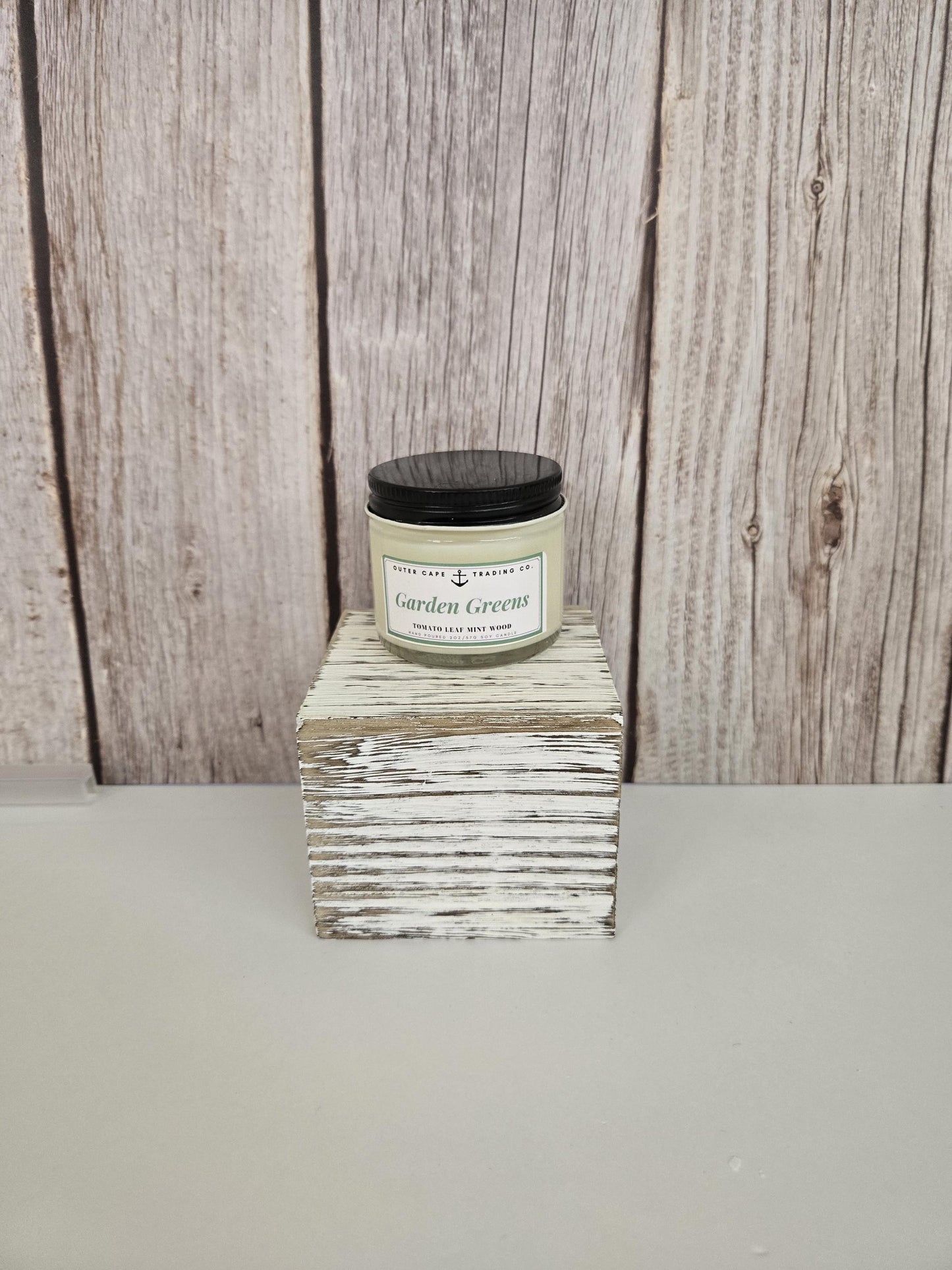 Garden Greens Soy Wax Candle: Tomato Leaf Mint Wood